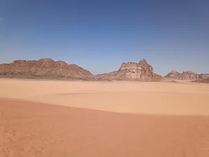 טיול יומי לואדי ראם - תאריך לבחירה